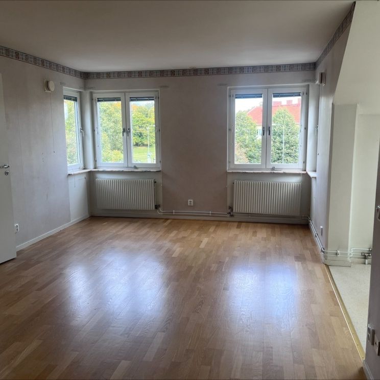 Drottninggatan 45 - Foto 1