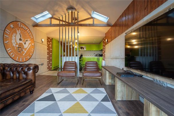 6 bedroom end of terrace house to rent - Photo 1