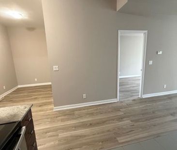 500 Condos and Lofts , #301 - Photo 2