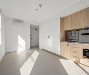 89 Crown Street, Darlinghurst NSW 2010 - Studio For Rent | Domain - Photo 2