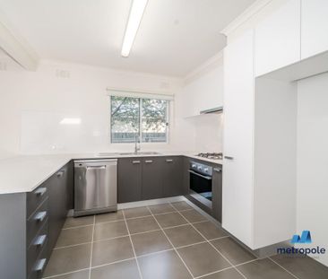 3/20 Pine Street, BRIGHTON, VIC - Photo 6