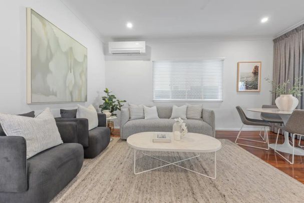 “Welcome Home!” - Photo 1