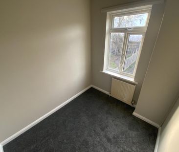 Lily Road, Yardley - Photo 5