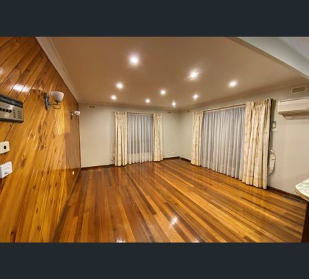 1 Dobson Avenue, Oakleigh East, Vic 3166 - Photo 1