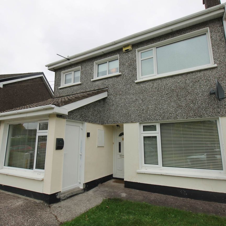 Westbury Grove, Wilton - Photo 1