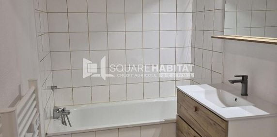 Location Appartement 2 pièces 37m² BAILLEUL 59270 - Photo 2