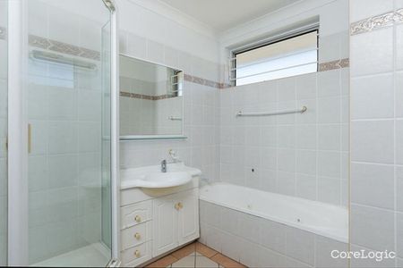 Break Lease Opportunity! Top Floor! - Photo 4