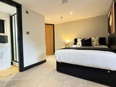 En-suite Bedroom with all bills included Room 1 - Photo 5