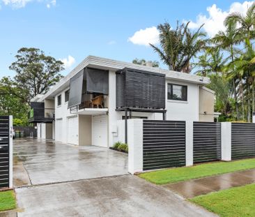 Quiet Townhouse in Popular Gordon Park - Photo 6