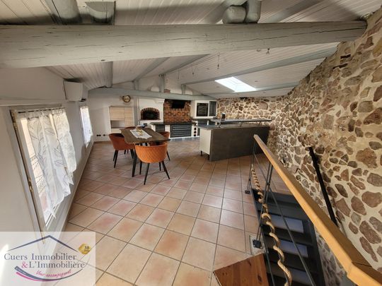Location Maison 3 pièces 76m² CUERS 83390 - Photo 1