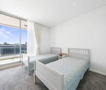 FULLY FURNISHED OVERSIZED TWO BEDROOM + STUDY APARTMENT IN RESORT-S... - Photo 3