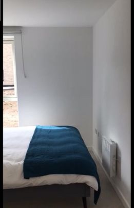 Room in a Shared Flat, ., M50 - Photo 1