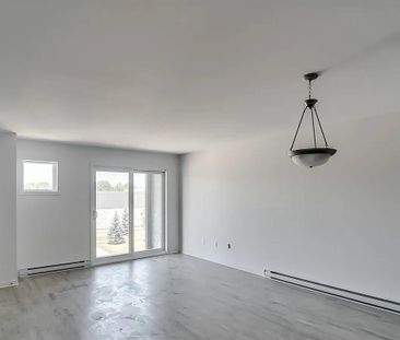 34 Rue De La Fabrique (Aylmer) Magnifique Logement 2 Chambres - Photo 3