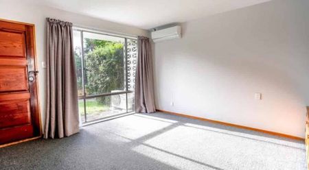 2 Bedroom - Newly Renovated - Riccarton - Photo 5