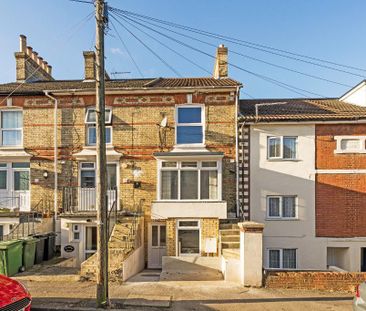 Mixed use to rent - Photo 1