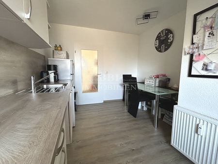 Schöne 3-Zimmer-Wohnung mit PKW-Stellplatz - Photo 5