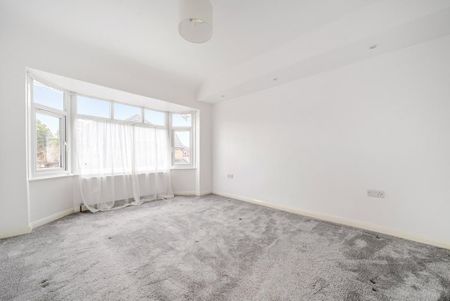 3 bedroom detached house to rent - Photo 3