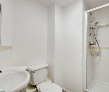 2 bedroom apartment to rent - Photo 6