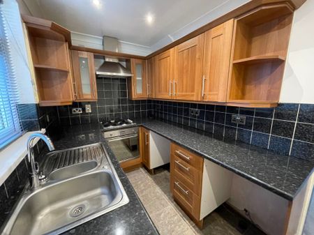 Ivy Ave,, SA11 - Photo 5