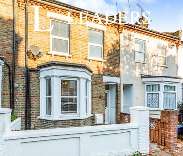 3 bedroom house to rent Albany Avenue, Westcliff-on-Sea, SS0 - Photo 6