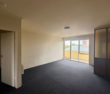 9/62 Pakington Street, Kew VIC 3101 - Photo 5