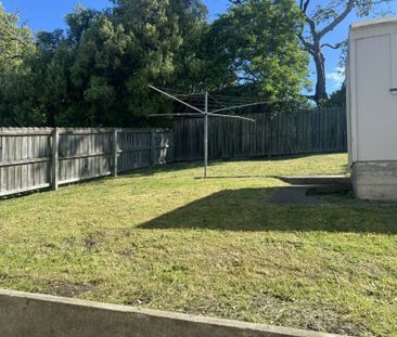 Renovated and ready to move in! - Photo 2