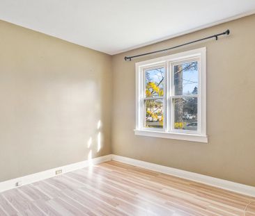 For Lease - 115 Stewart Street, Oakville, Ontario - Photo 1