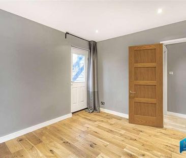 Compton Lodge, Green Lanes, London, N21 - Photo 3