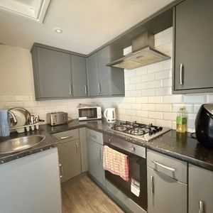1 bedroom house to rent - Photo 2