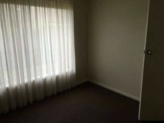 Affordable Comfort in East Geelong - Photo 1