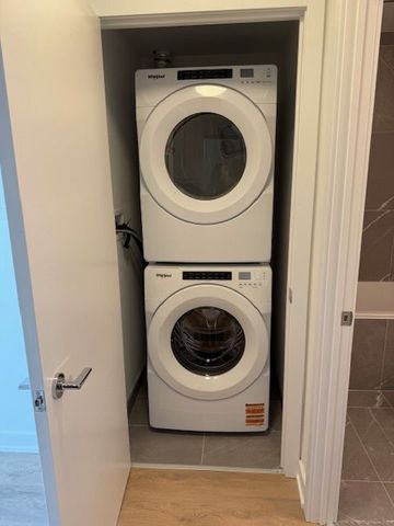 For Lease - 1037 The Queensway N/A Unit# 725, Toronto, Ontario - Photo 3