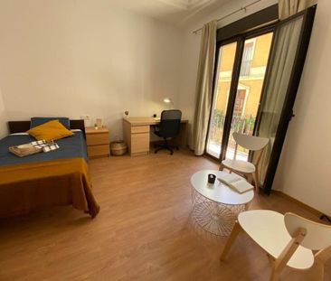 Avinguda de lOest, Valencia, Valencian Community 46001 - Photo 2