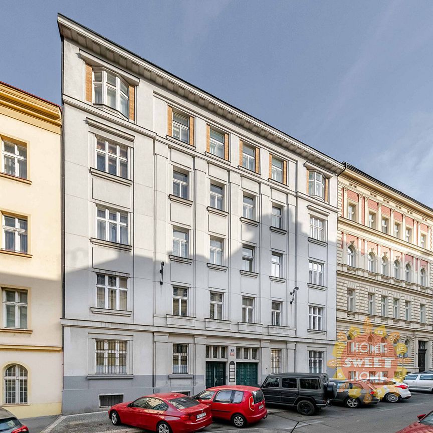 Pronájem bytu 1+1 32 m² - Photo 1