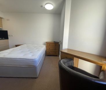 1 bedroom flat to rent - Photo 3
