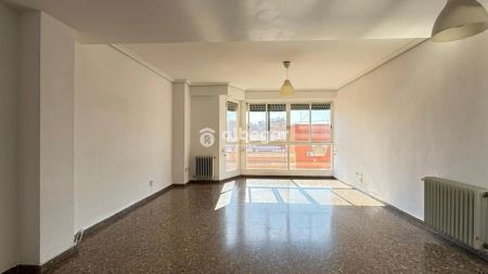 Piso de alquiler en Gregorio Gea, Les Tendetes - Avenida Burjassot - Photo 3