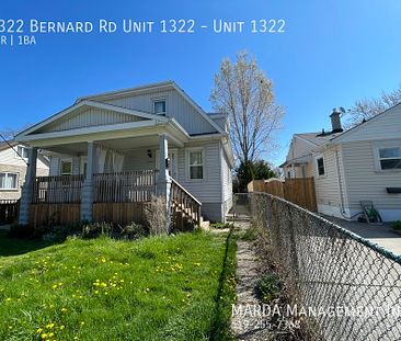 FULLY RENOVATED 2-BEDROOM/1BATH DUPLEX IN EAST WINDSOR+ HYDRO & GAS - Photo 3
