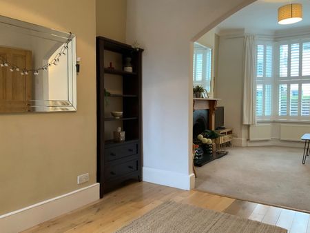 4 Bed Terraced House, Byne Road, SE26 - Photo 2