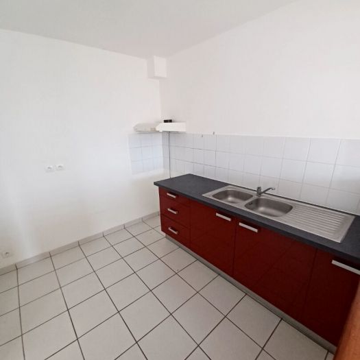 Location Appartement 66m² 3 pièces Fort de france - Photo 1