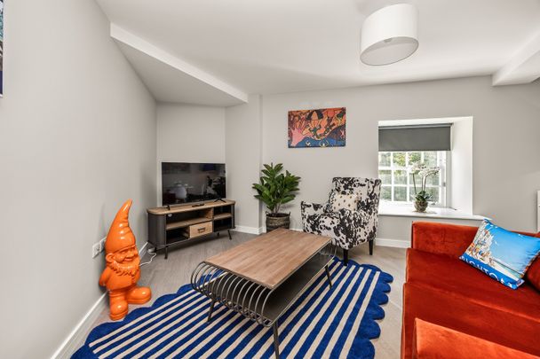 2 Bed Flat, Richmond Place, BN2 - Photo 1