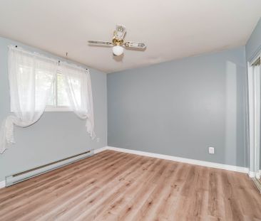 For Lease - 20 Little Avenue, Clarington, Ontario - Photo 4