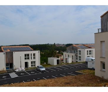Location Appartement 2 pièces 48m² ANGOULEME 16000 - Photo 3