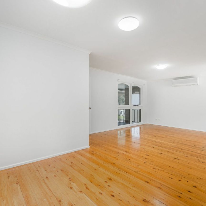 Walk to Schools, Tafe and Shops - Photo 1