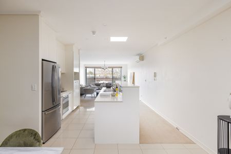 305/20 Young Street, Neutral Bay NSW 2089 - Apartment For Rent | Domain - Photo 2