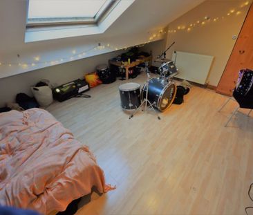 3 bedroom House in Bankfield Terrace, Leeds - Photo 3