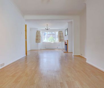 3 bedroom semi detached house to rent - Photo 3