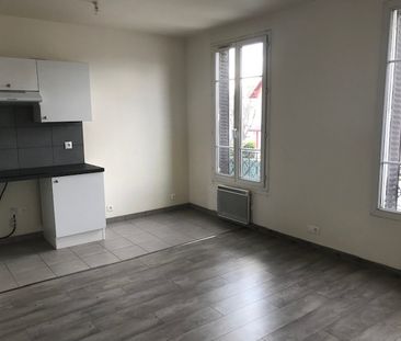 Location Appartement 2 pièces 36m² ST MAUR DES FOSSES 94100 - Photo 5