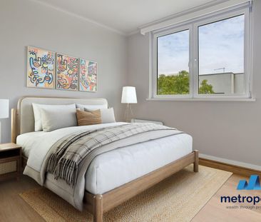Light-Filled Apartment in Prime Ascot Vale Location - Photo 2