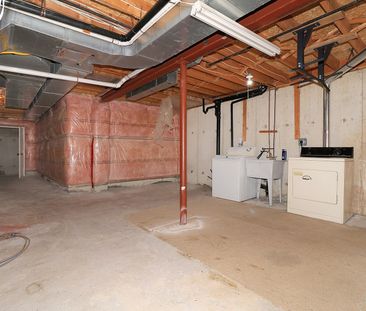 For Lease - 35 MALTA Avenue Unit# 5, Brampton, Ontario - Photo 4