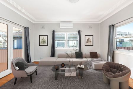 THREE BEDROOM SPACIOUS HOME - Photo 2