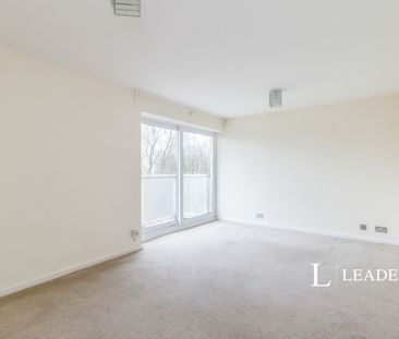 2 bedroom apartment to rent Basinghall Gardens, Sutton, SM2 - Photo 1
